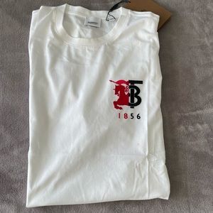 Burberry T-shirt
